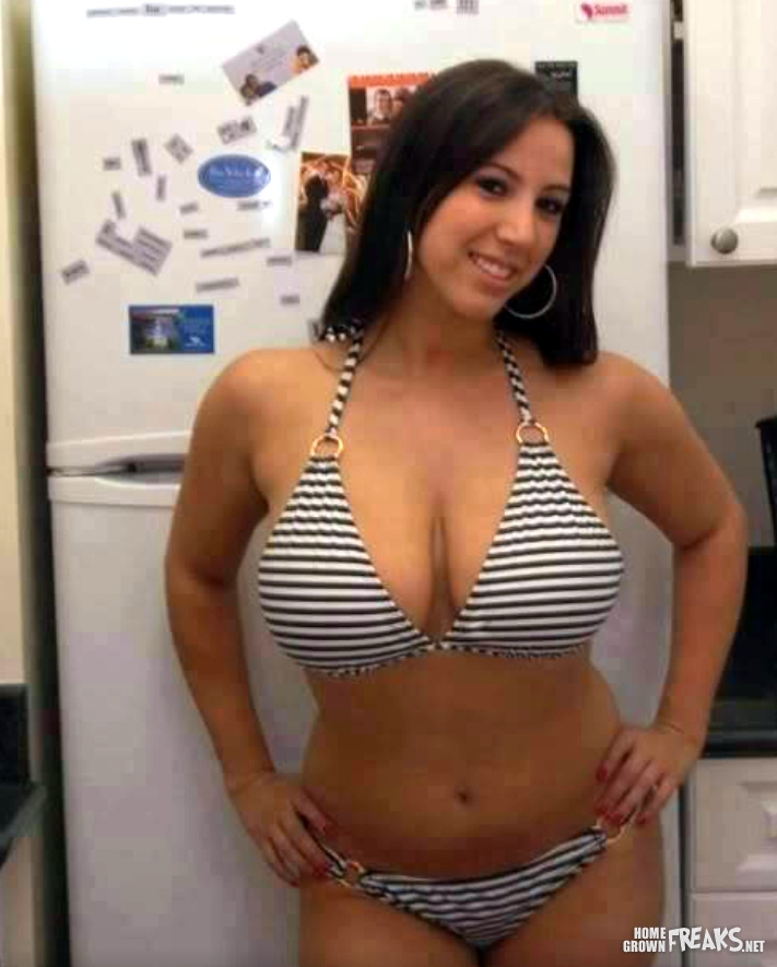 Lusty Latina